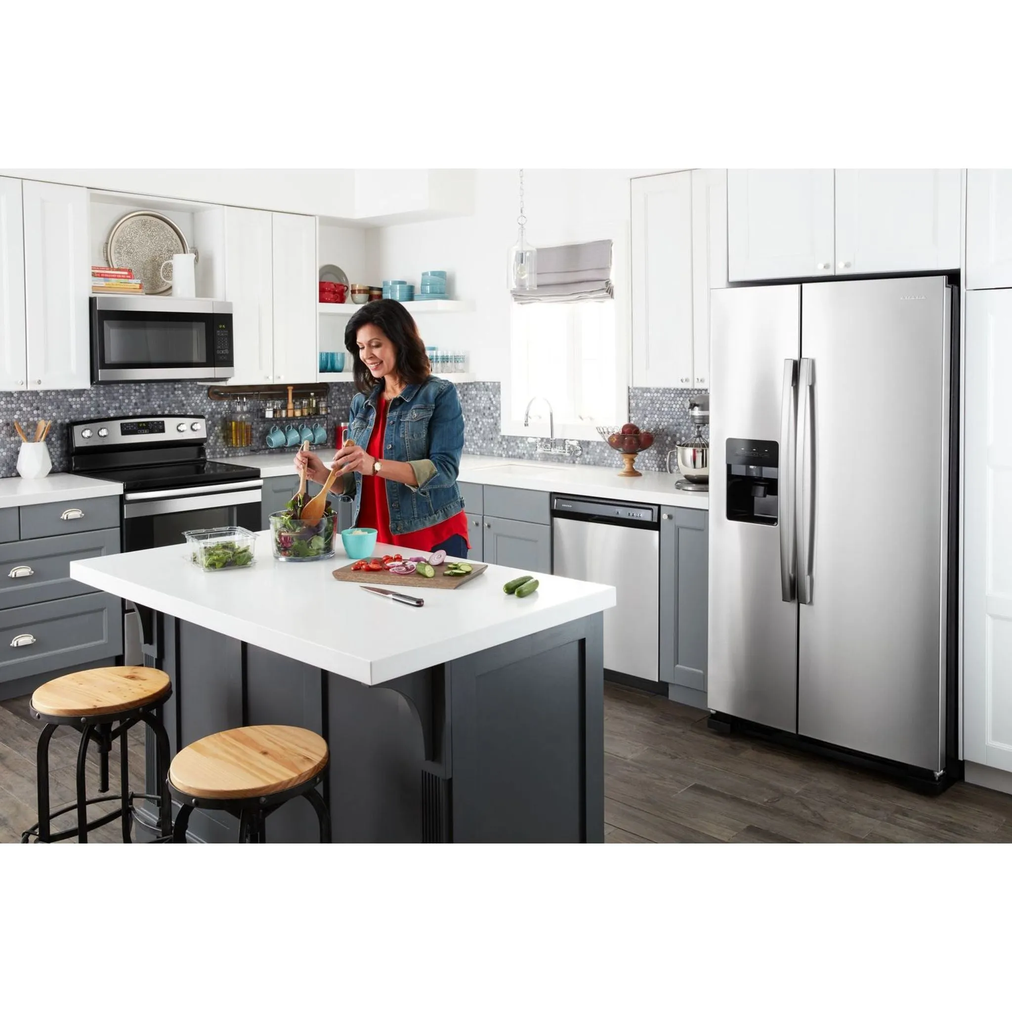 Amana 33" Side-by-Side Refrigerator with Dual Pad External Ice and Water Dispenser (ASI2175GRS)