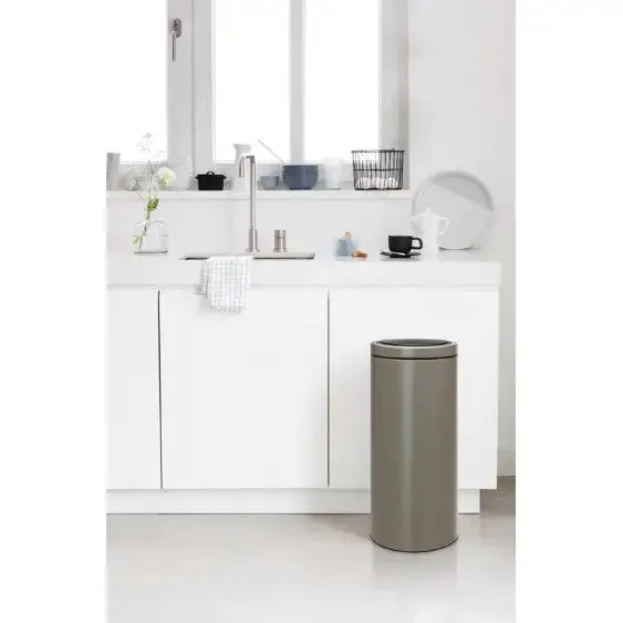 Brabantia Touch Bin Flat Lid 30L - Platinum