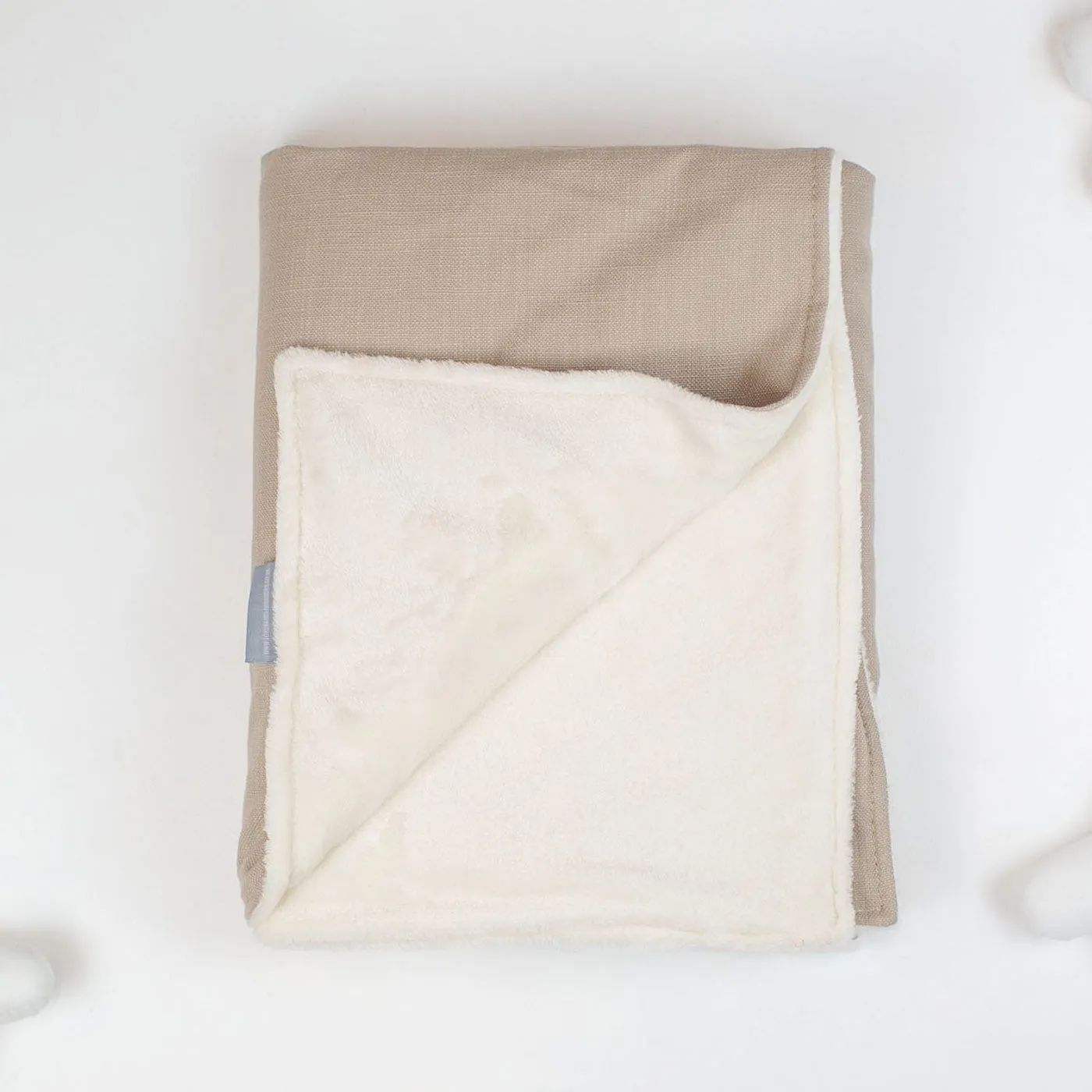 Cat & Kitten Blanket in Savanna Oatmeal by Lords & Labradors