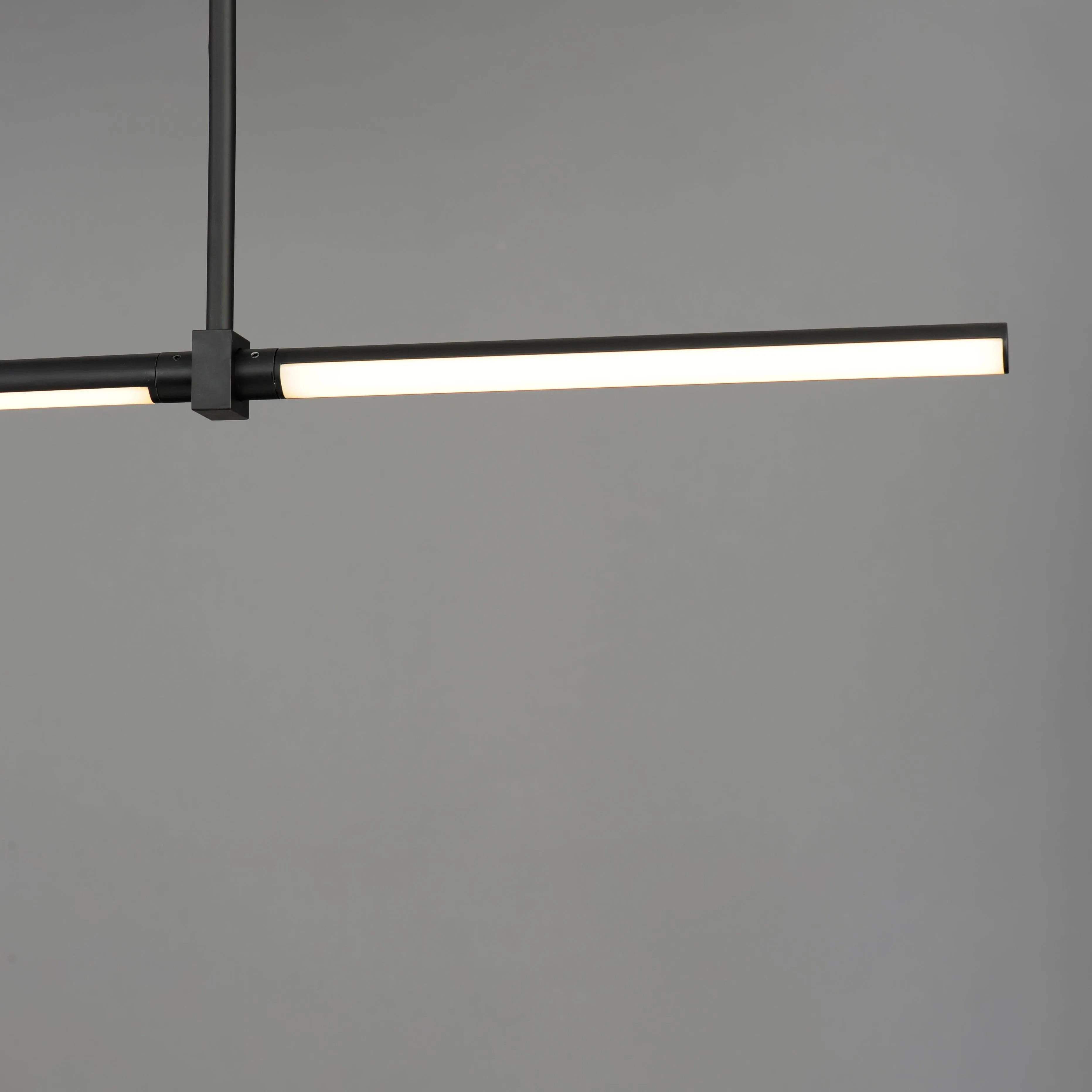 DORIAN 48" LINEAR LED PENDANT