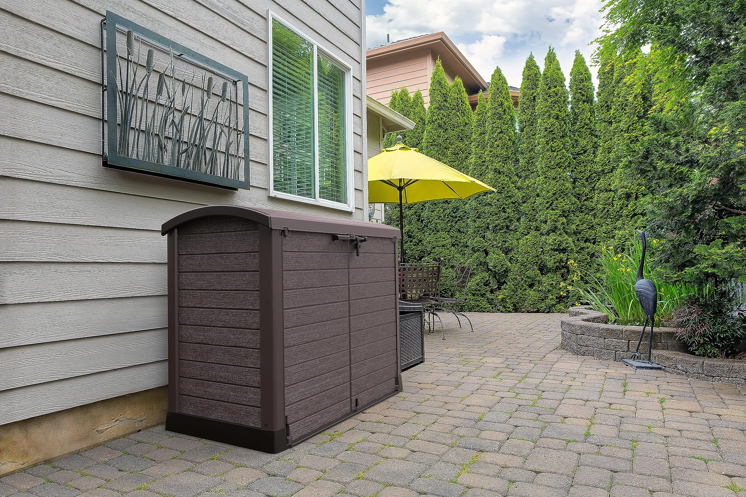 Duramax Cedargrain StoreAway 1200L Plastic Garden Storage Shed/ Arc Lid, Outdoor Storage, Wheelie bin box, Durable Construction– Ideal for Tools, Bikes, BBQs & 2x 240L Bins, 145x85x125 cm, Brown