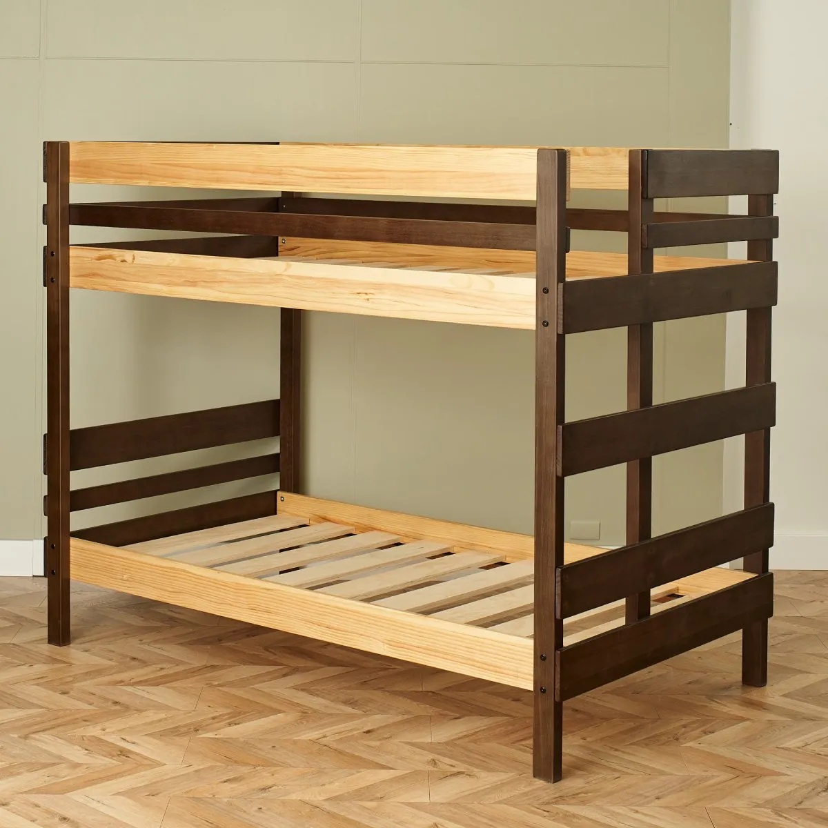 End Ladder Bunk Beds