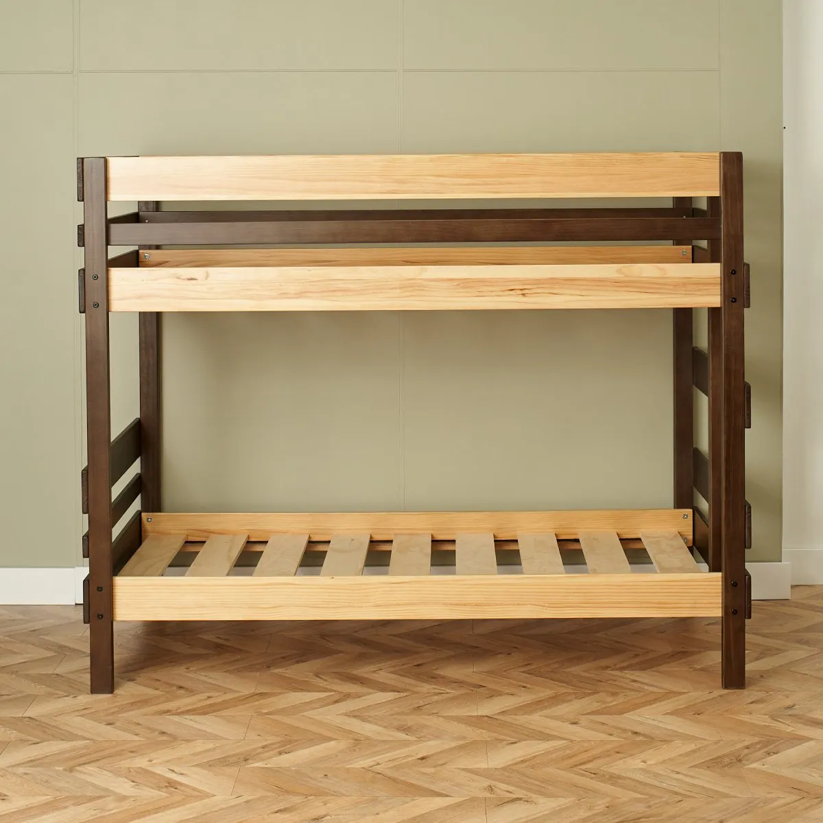 End Ladder Bunk Beds