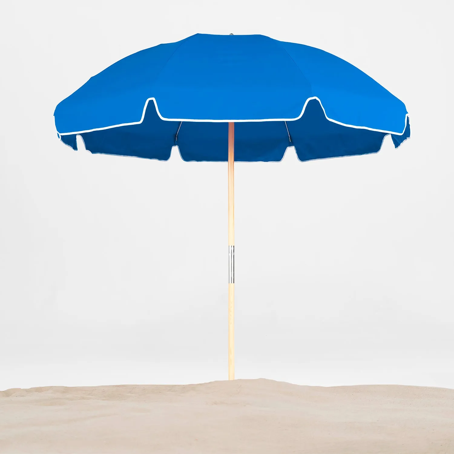 Frankford 845W 7.5' Emerald Coast Manual Lift Hexagon Beach Umbrella with Valance