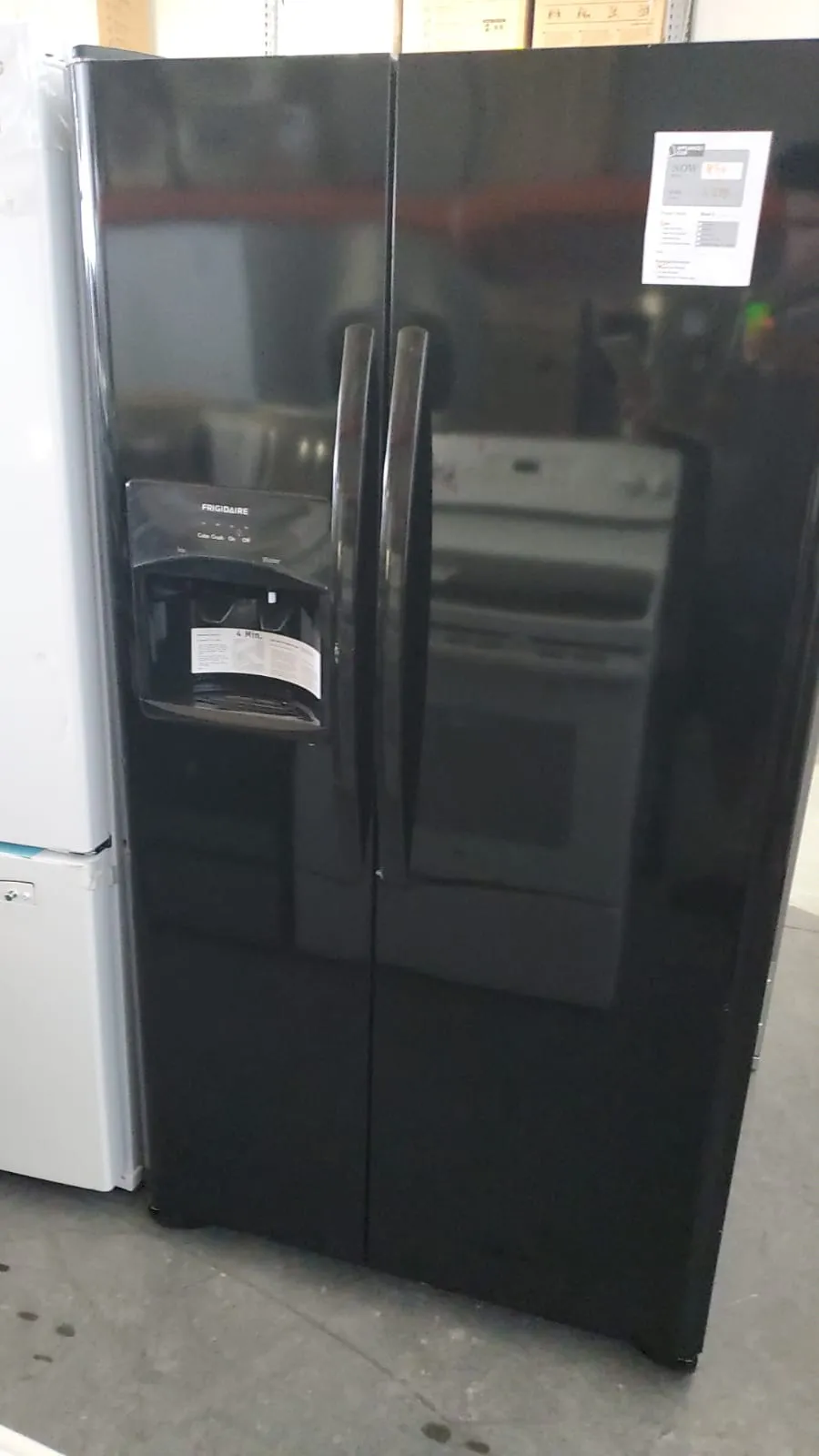 Frigidaire - 25.5 cu ft Side by Side Refrigerator with Ice Maker - Ebony Black