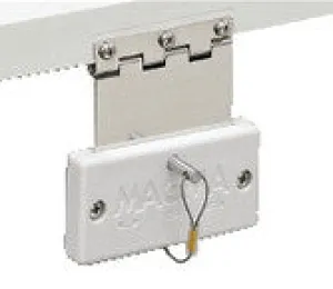 GUNNEL MOUNT FOR TOURNAMENT SERIES CLEANING STATIONS