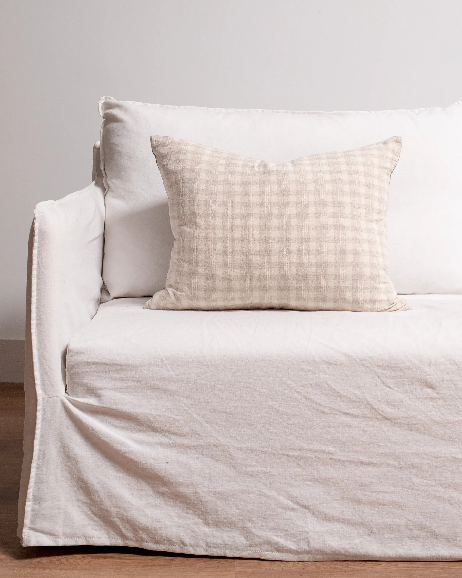 Jenni Pillow