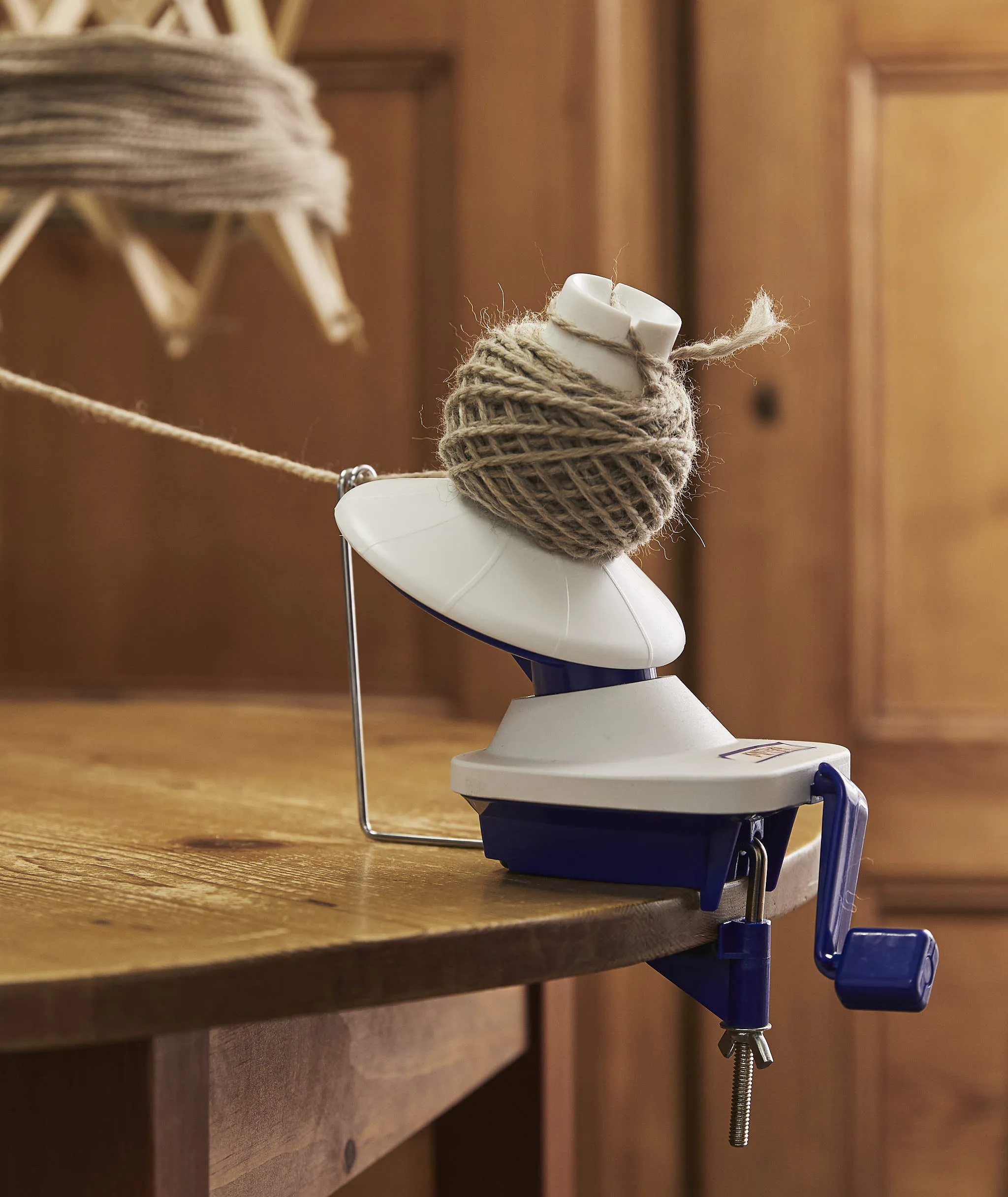 Knitter's Pride Wool Winder