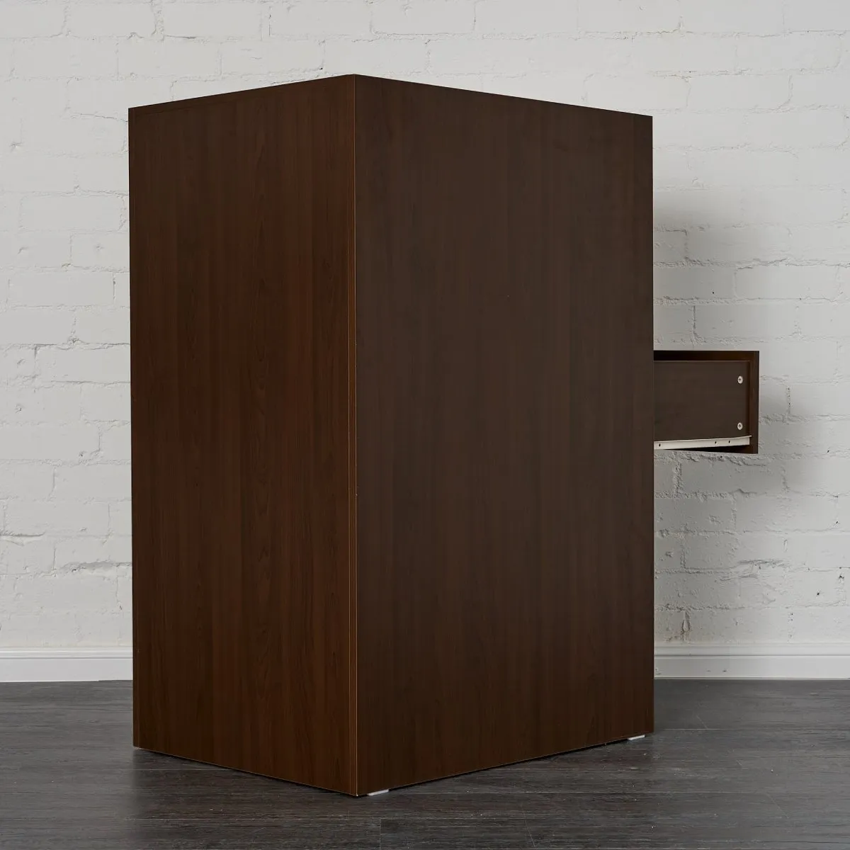 Mid-Line Corner Bunk Bed with Mid-Line Chest