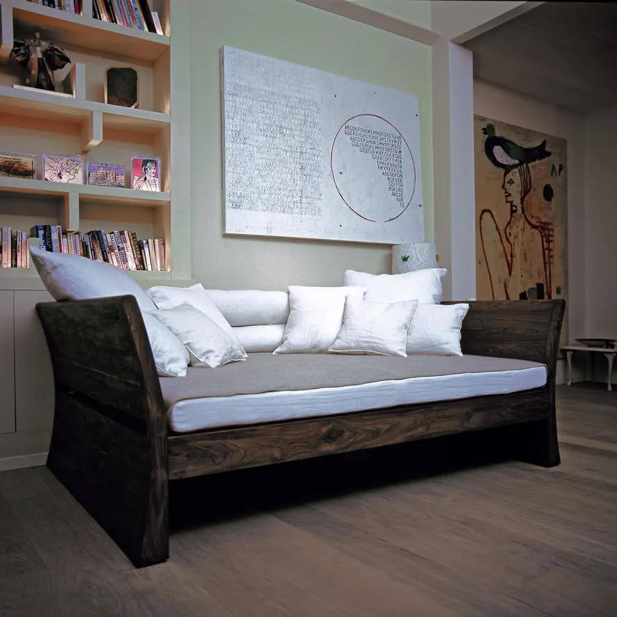Mufti Daybed