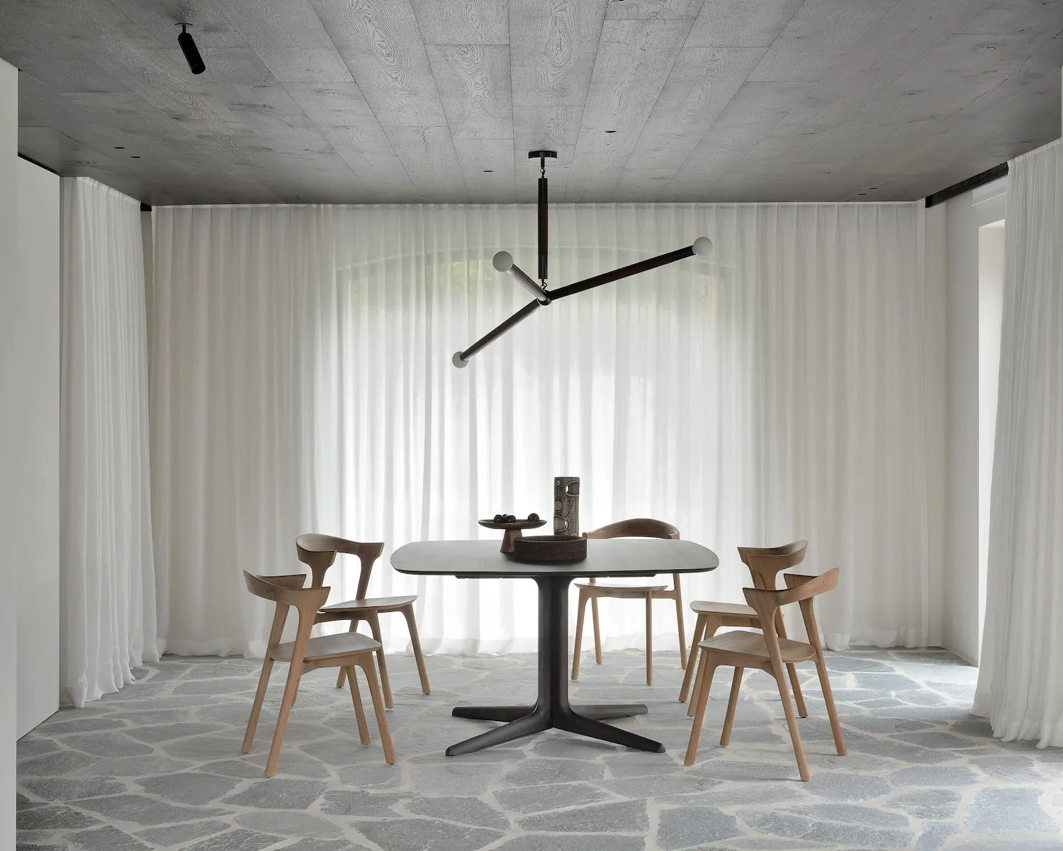 Oak Corto Brown Dining Table - Varnished