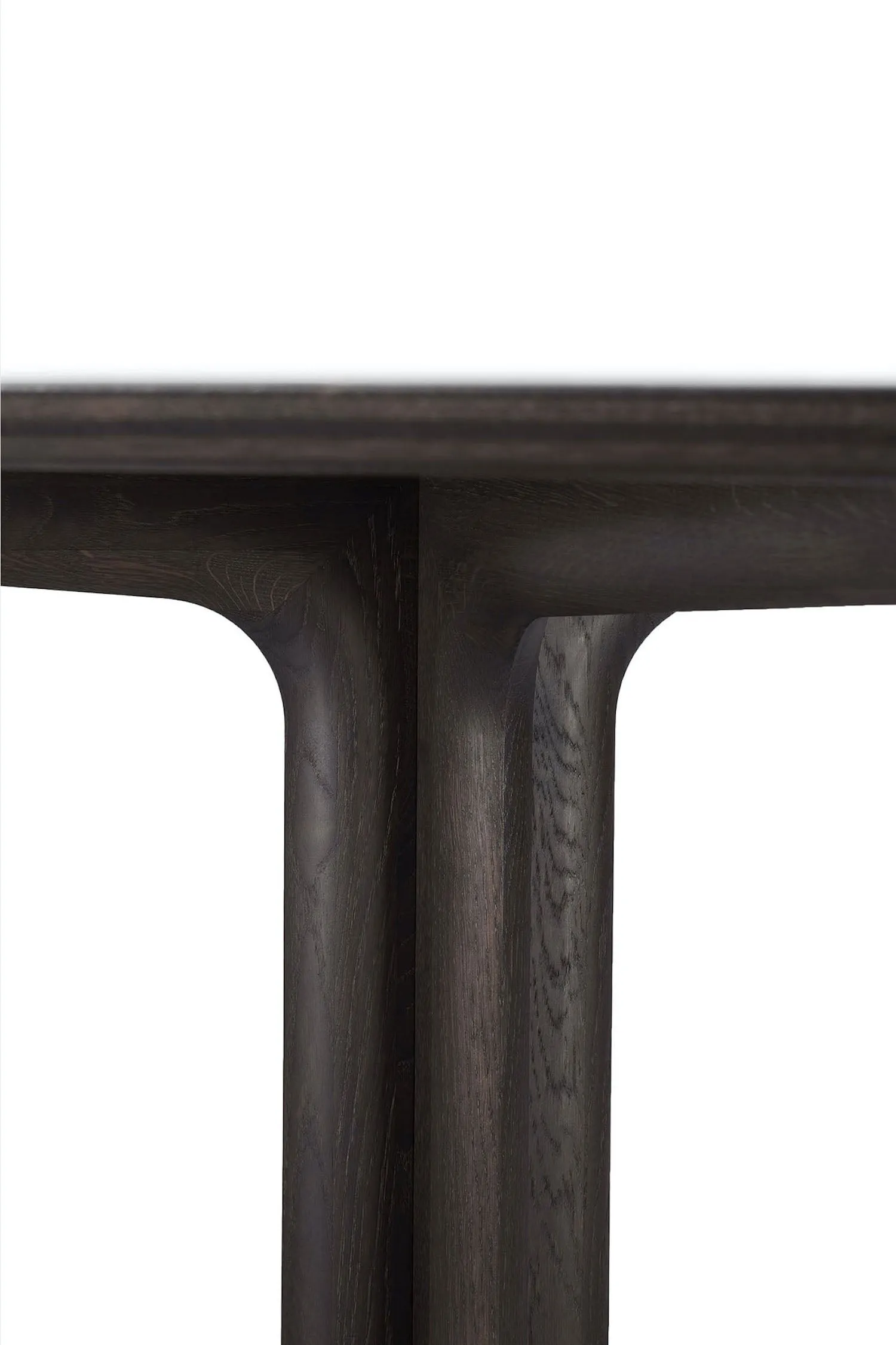 Oak Corto Brown Dining Table - Varnished