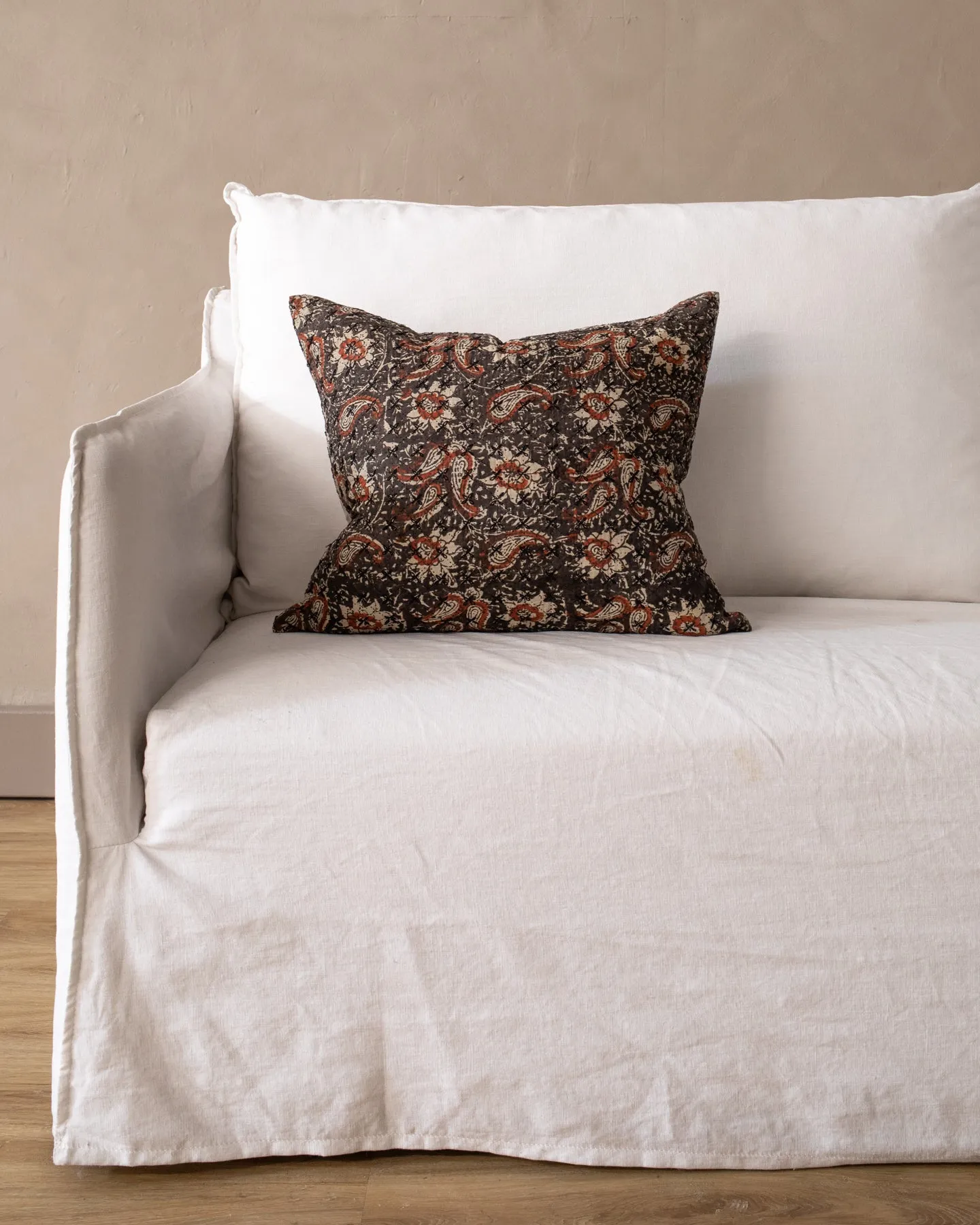 Olivia Pillow III