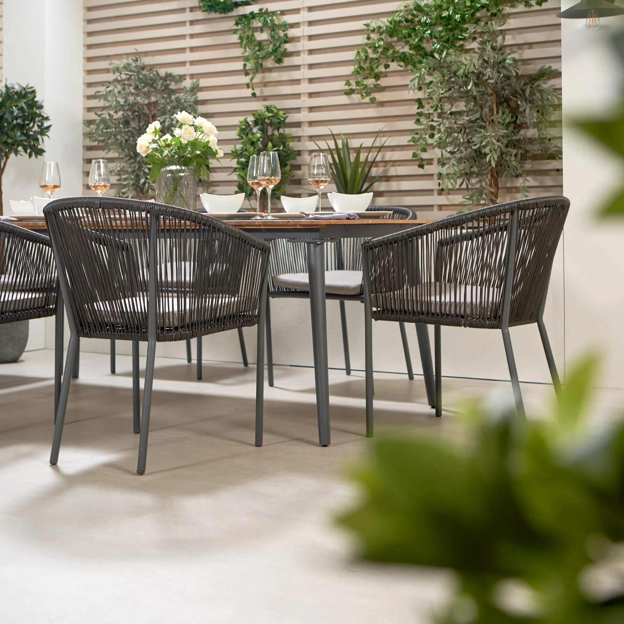 Reims Dining Set in Grey