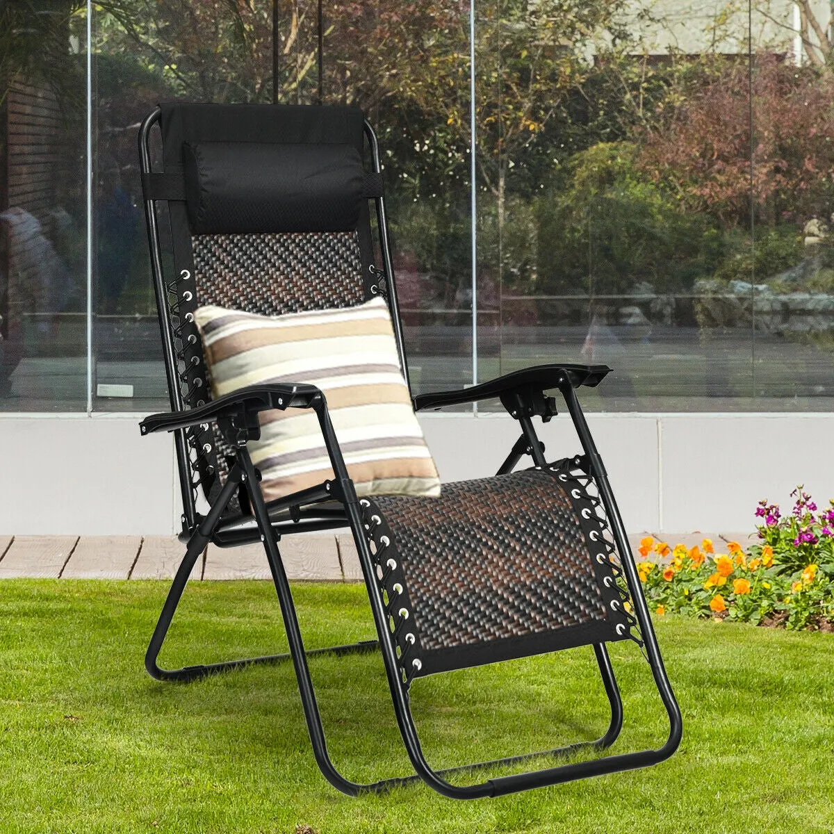 RIVER Rattan Zero Gravity Chair with Pillow