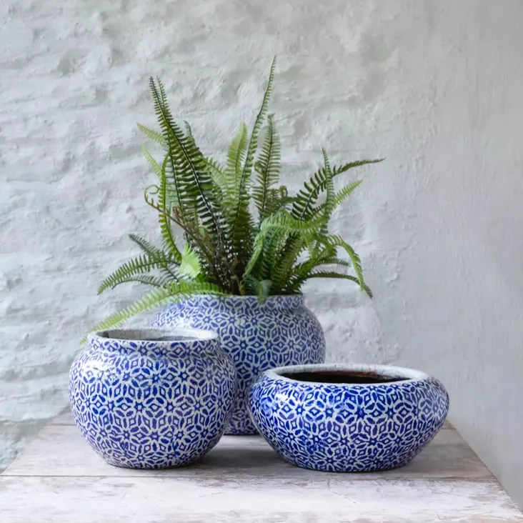 Rustic Medium Planter - Athena