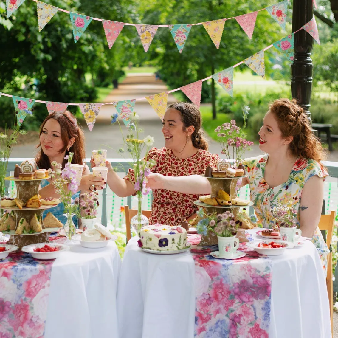 Talking Tables Truly Scrumptious Paper Bunting